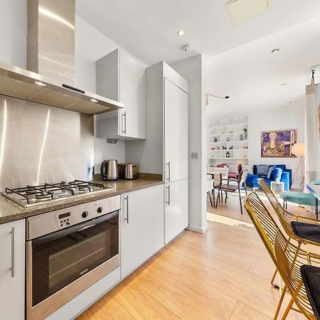 Designer Victorian Flat With Huge Terrace Apartment London Bagian luar foto