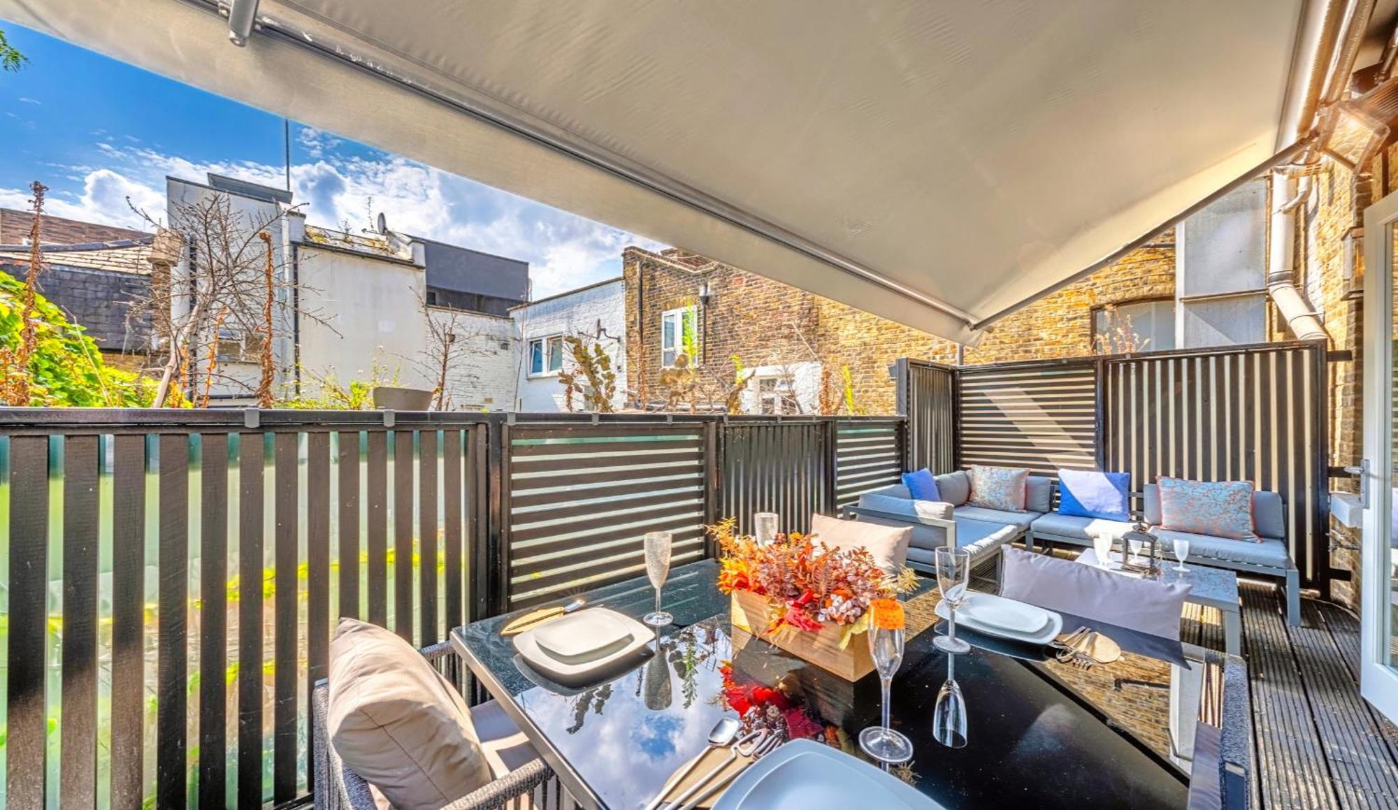 Designer Victorian Flat With Large Terrace Apartment London Bagian luar foto