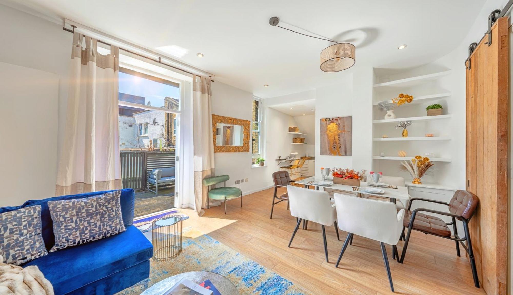 Designer Victorian Flat With Large Terrace Apartment London Bagian luar foto